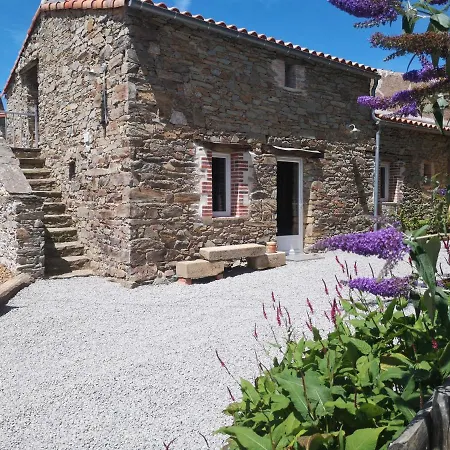 Les Genets Hébergement de vacances Saint-Fulgent